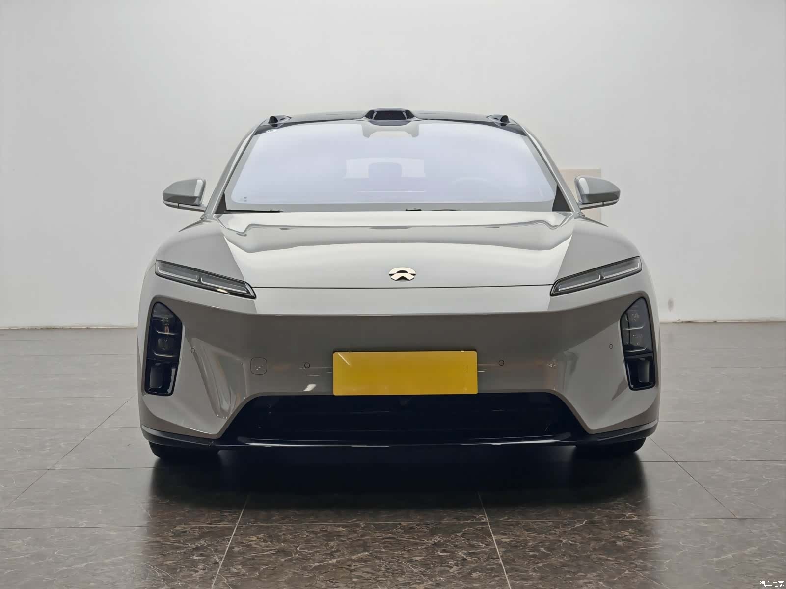 NIO ET5, 2026 все фото