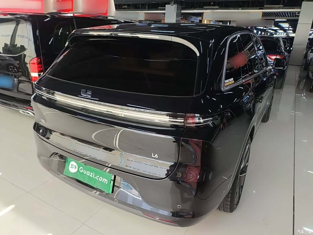 Li Auto L6, 2025 7