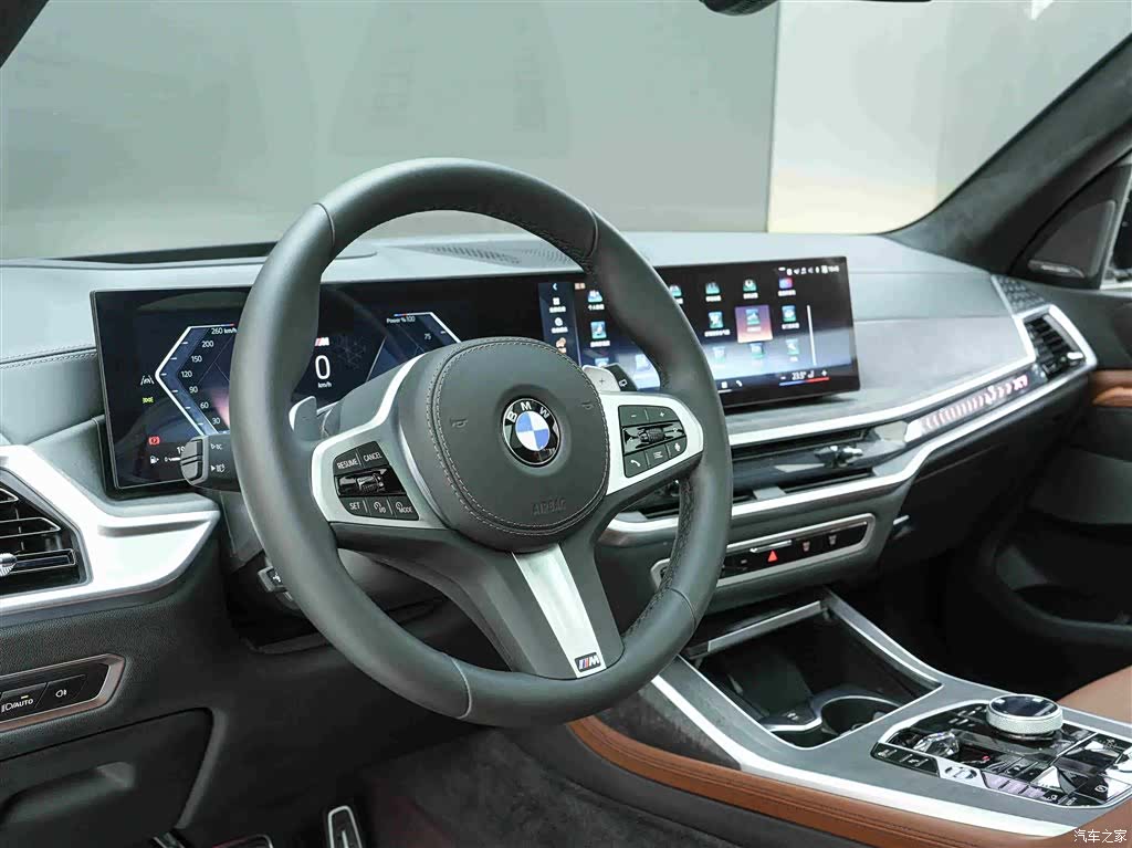 BMW X7, 2024 7
