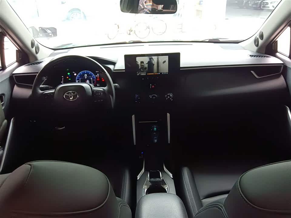 Toyota Corolla Sharp amplifier