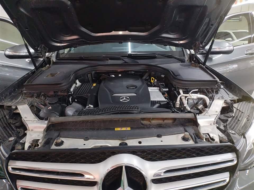 Mercedes-Benz GLC Mercedes-Benz GLC