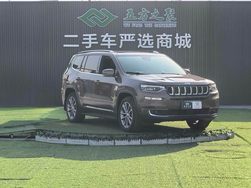 Jeep Grand Commander