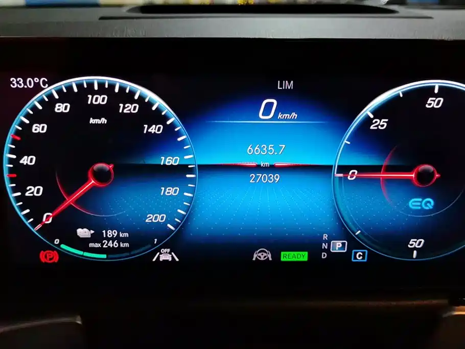 Mercedes-Benz EQB Mercedes-Benz EQB