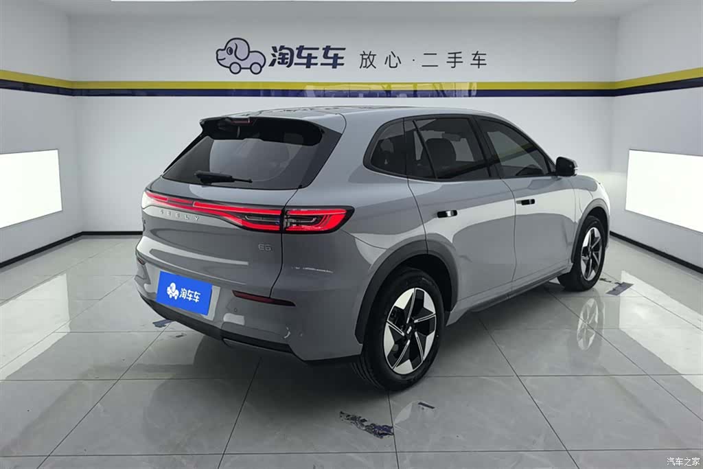 Geely Galaxy E5, 2025 3
