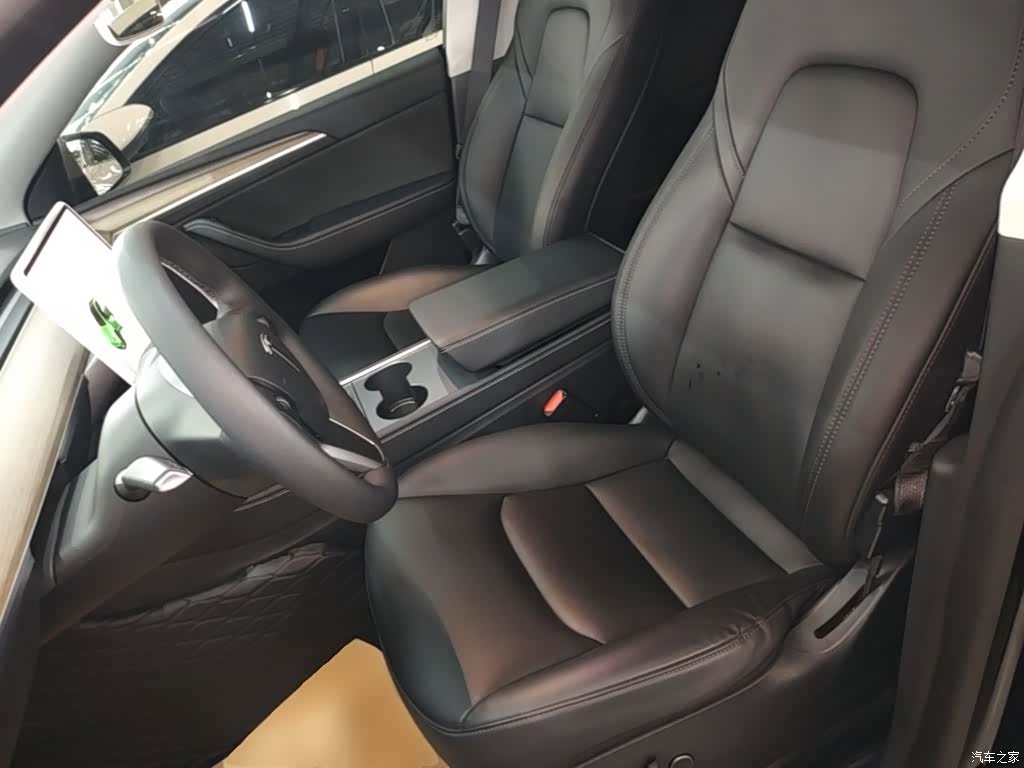 Tesla Model Y, 2021 15