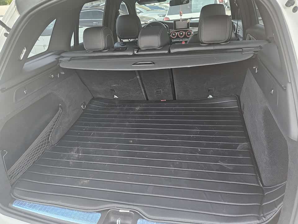 Mercedes-Benz GLC Mercedes-Benz GLC