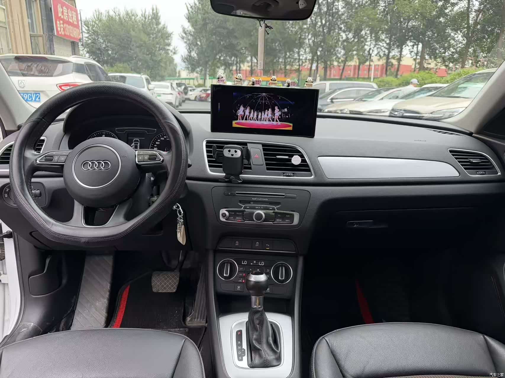 Audi Q3, 2019 6