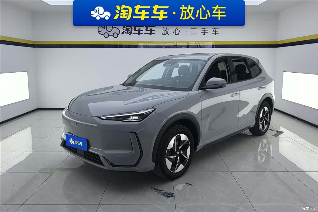 Geely Galaxy E5, 2025 1