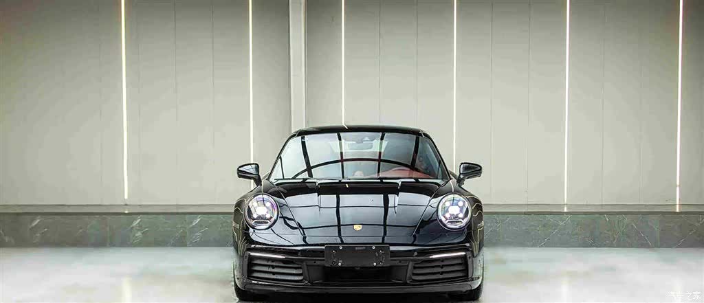 Porsche 911, 2024 10