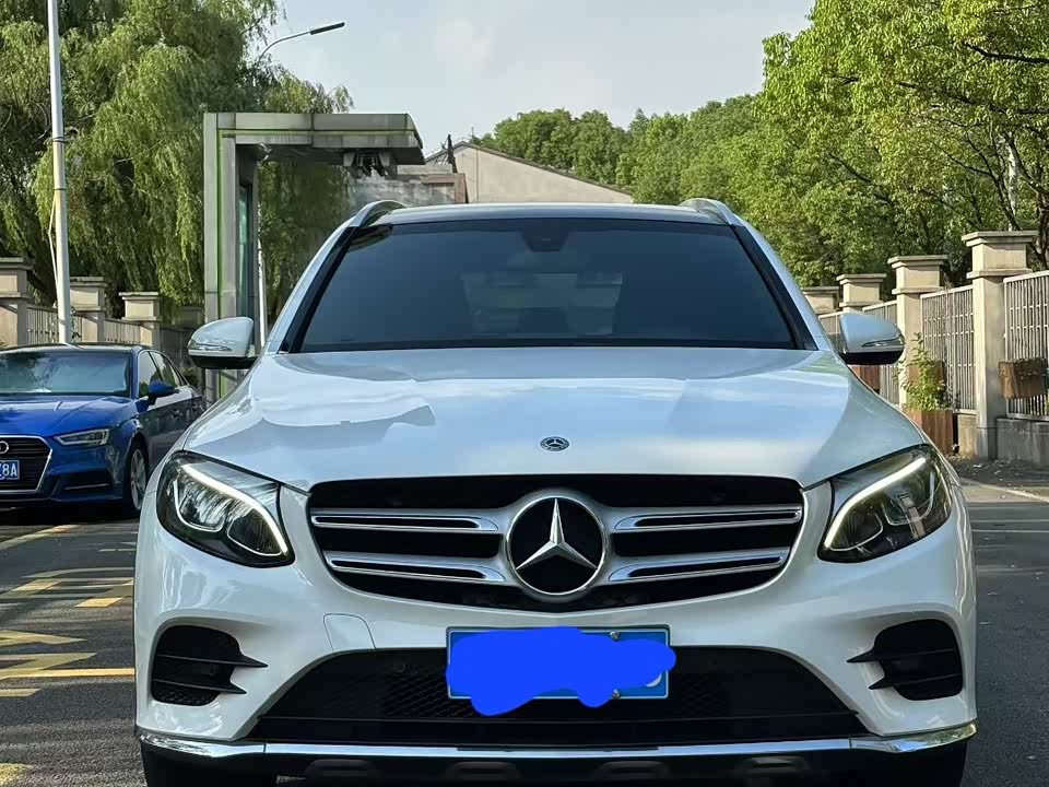 Mercedes-Benz GLC Mercedes-Benz GLC