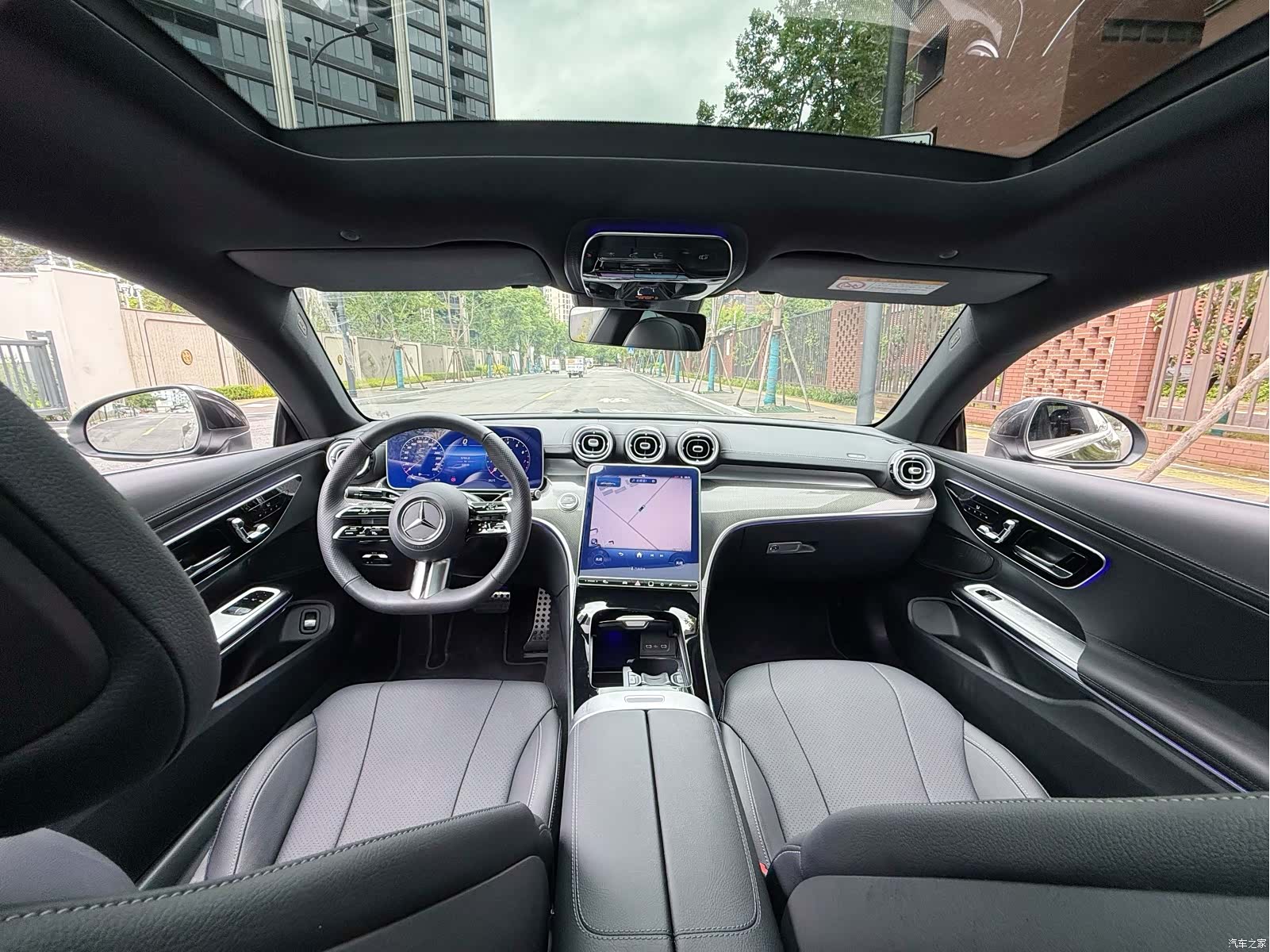 Mercedes-Benz CLE, 2024 13