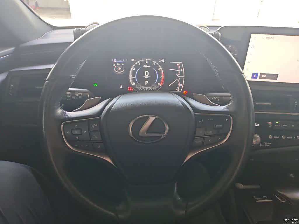 Lexus ES, 2022 7
