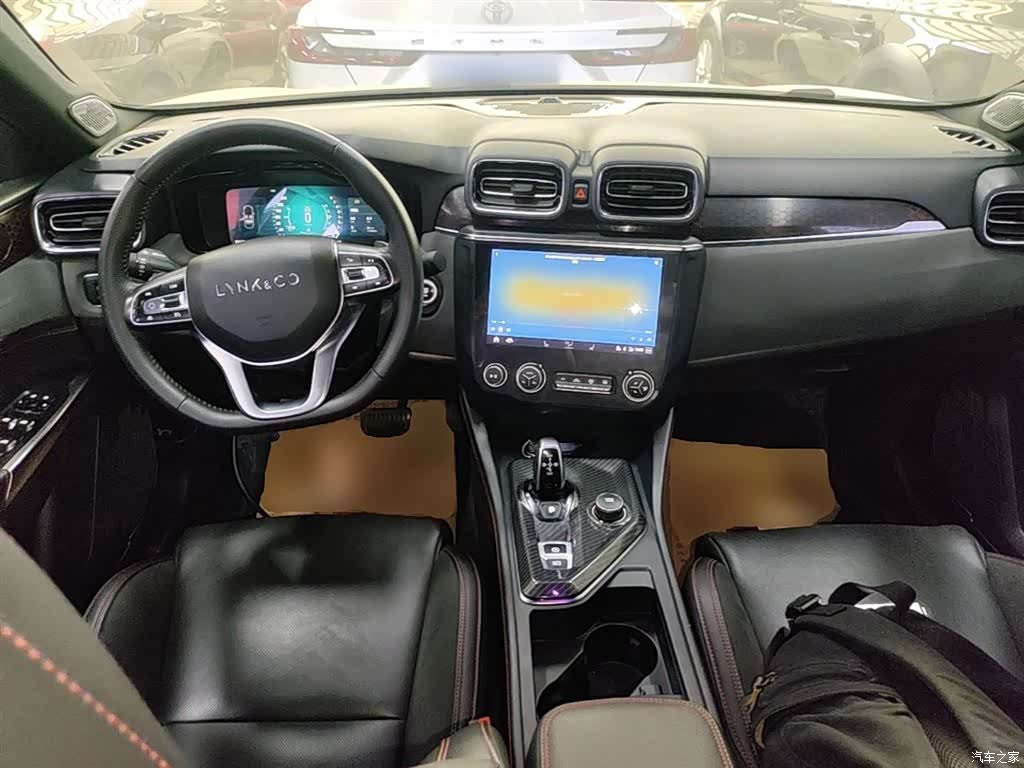 Lynk & Co 01, 2020 10