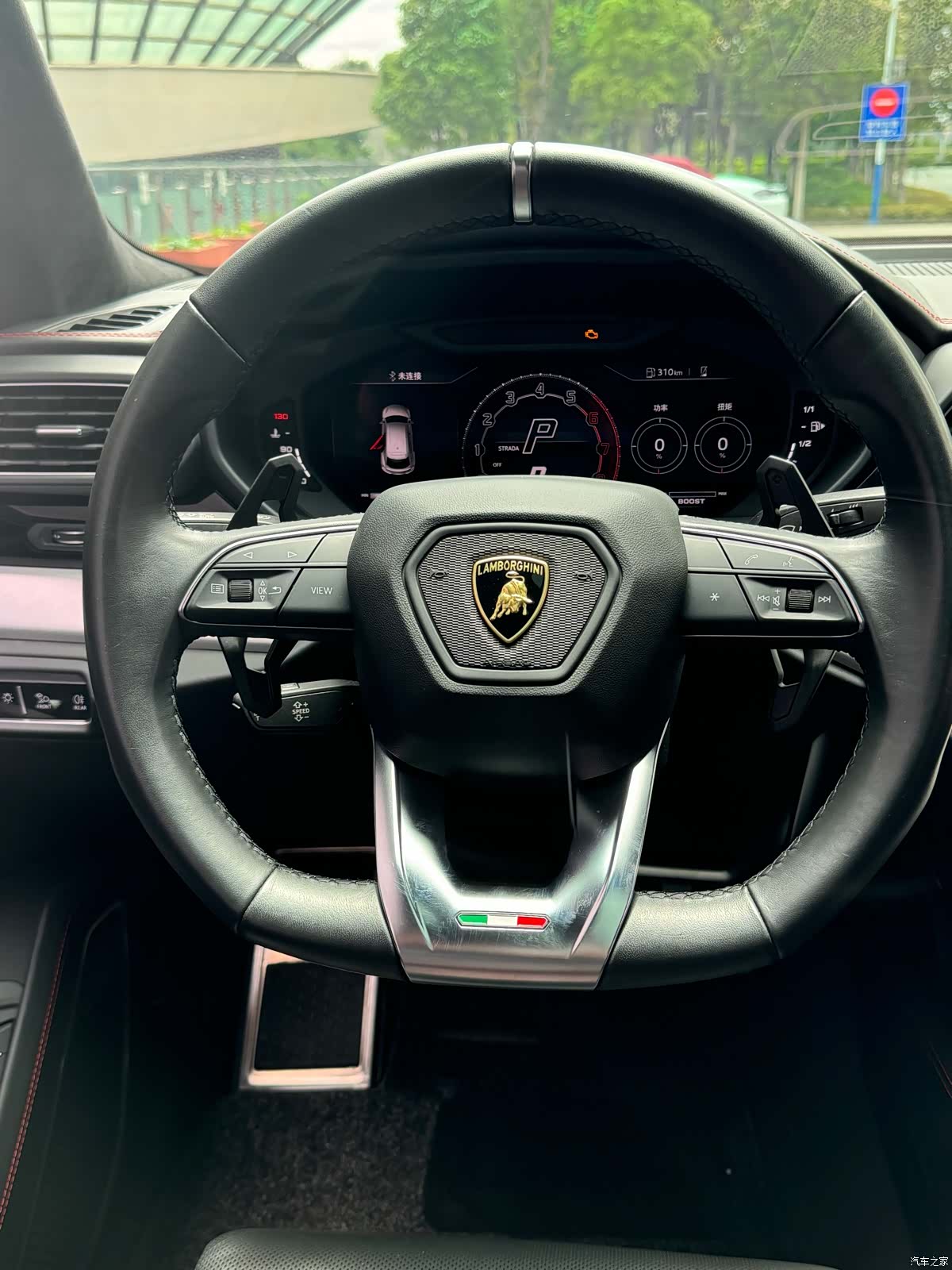 Lamborghini Urus, 2023 24
