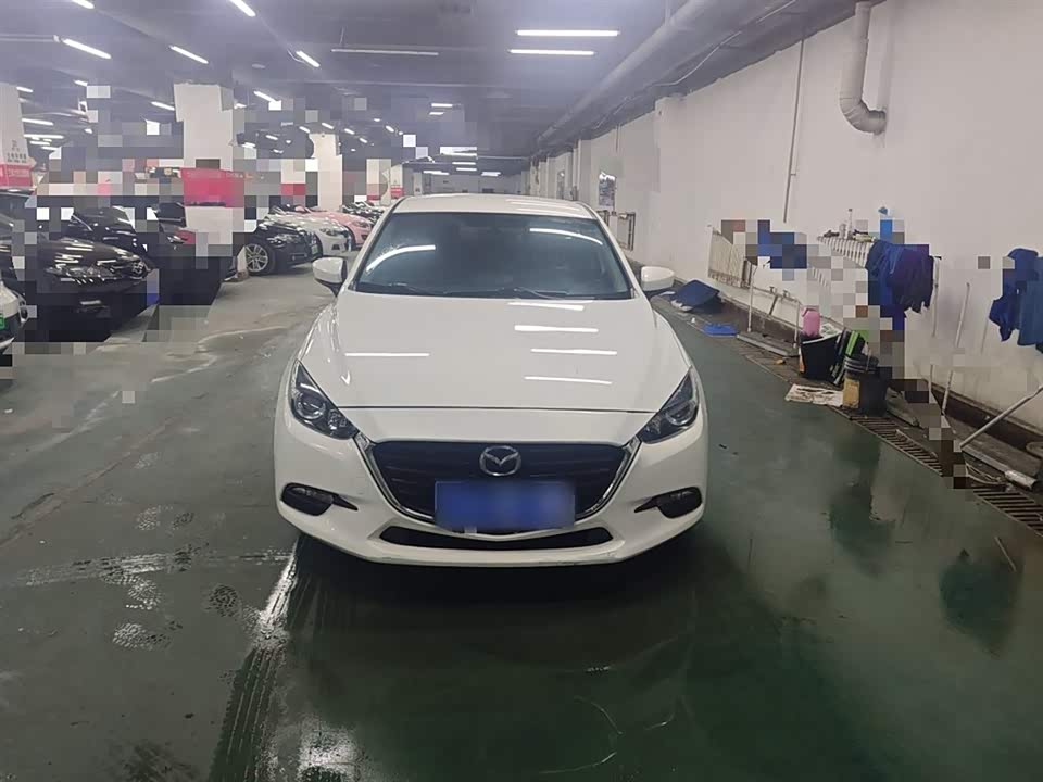 Mazda 3 Angkesaila