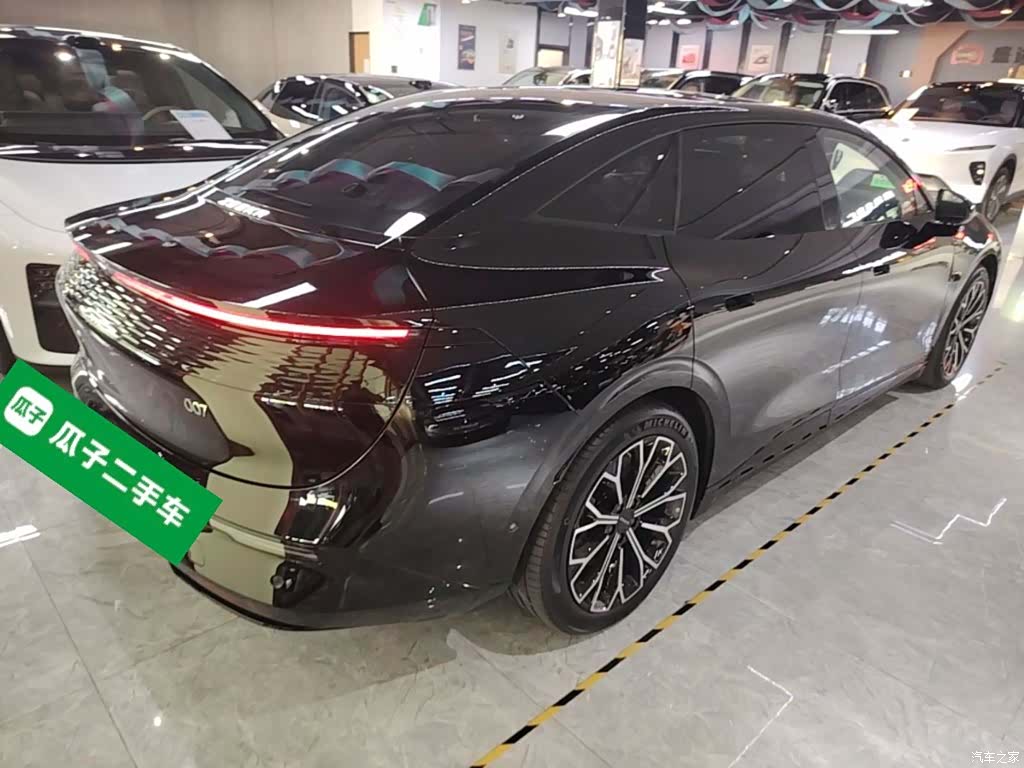 Zeekr 007, 2024 7