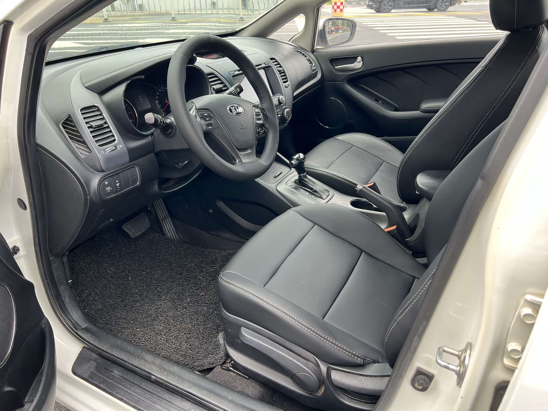 Kia K3, 2016 7