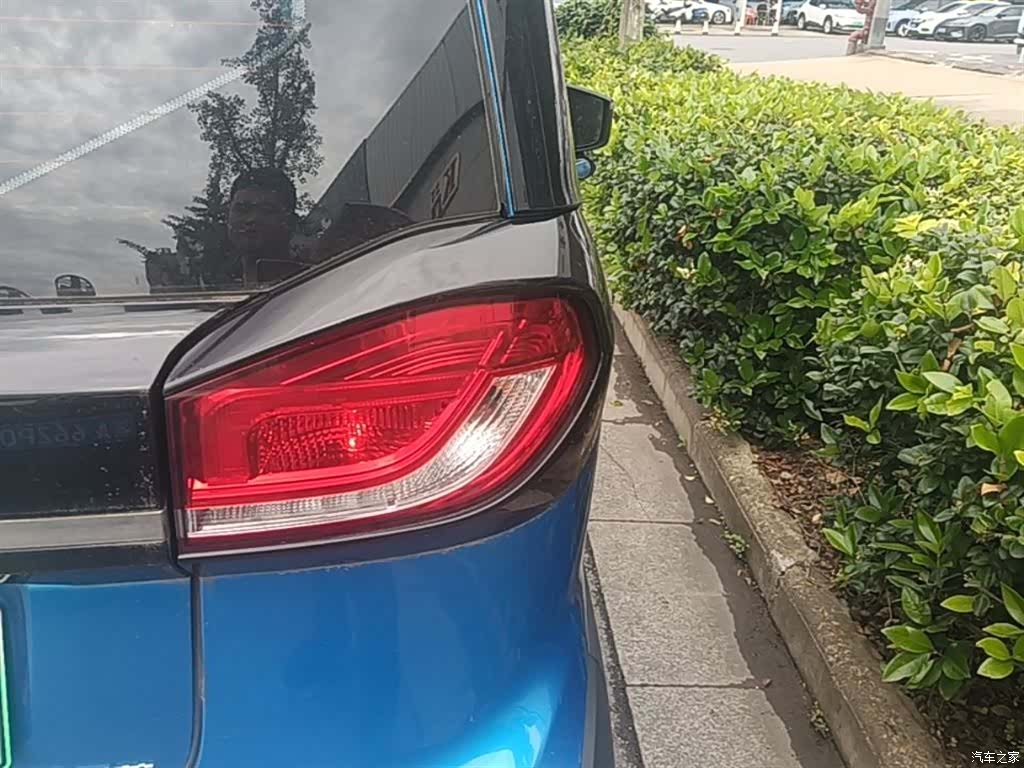 Wuling E100, 2020 8