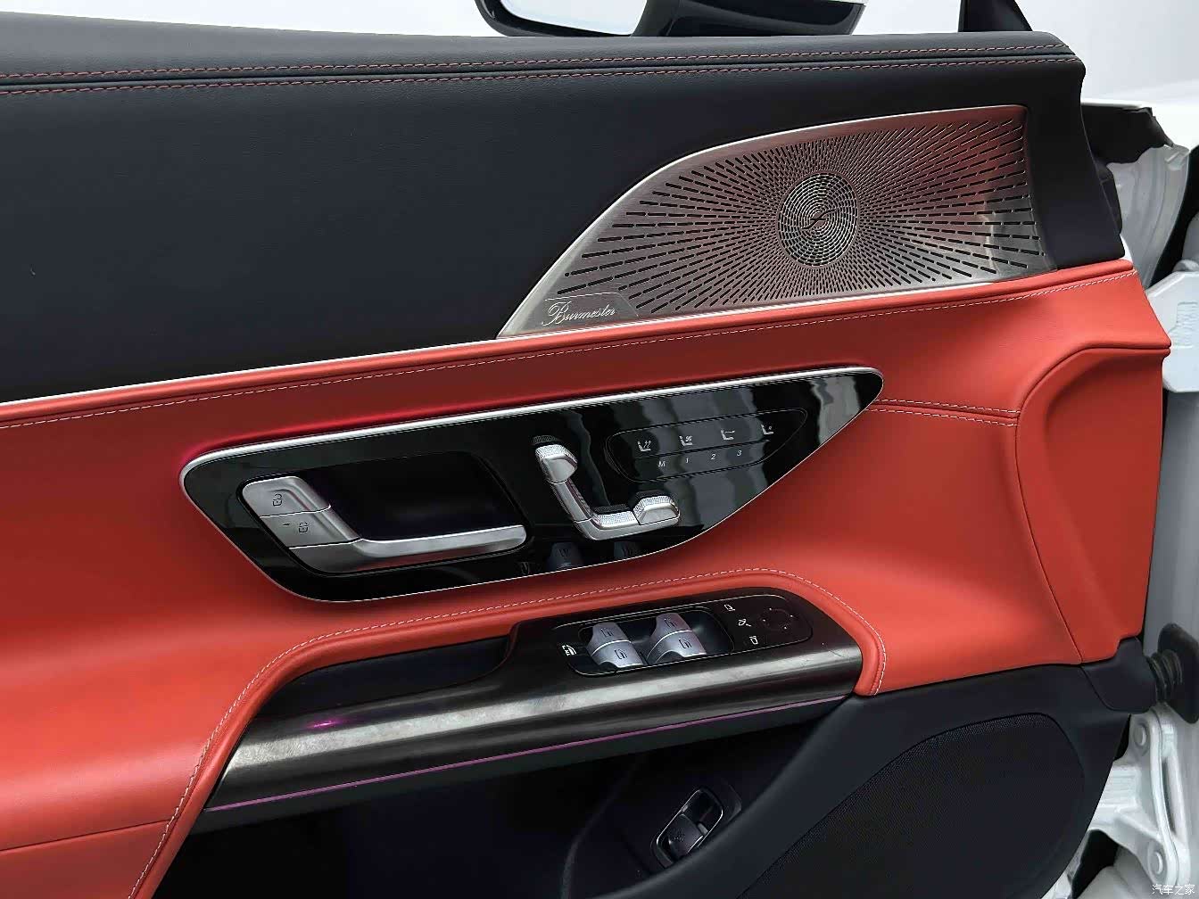 Mercedes-Benz SL, 2025 11