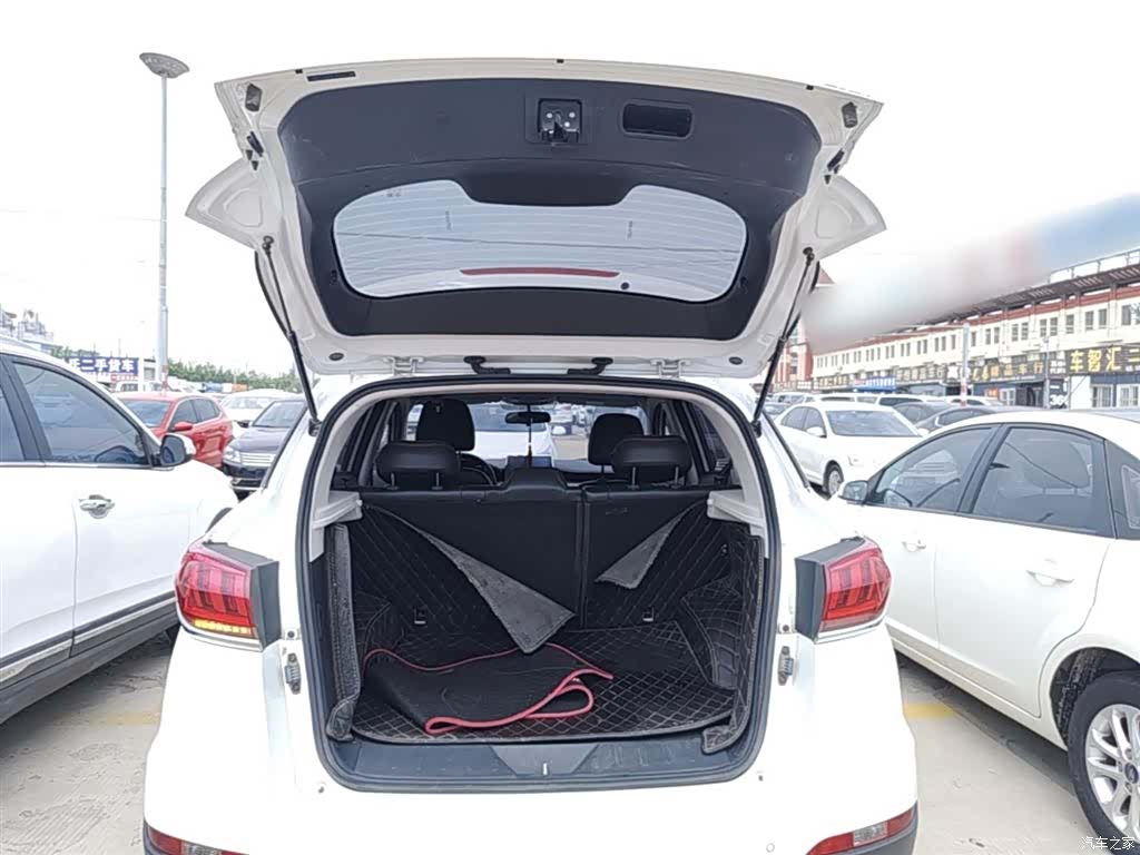 BAIC V, 2019 19