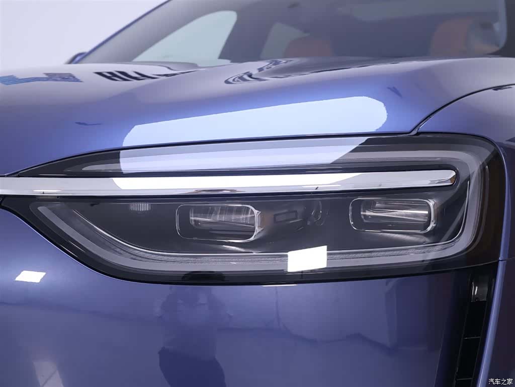 AITO M7, 2025 4