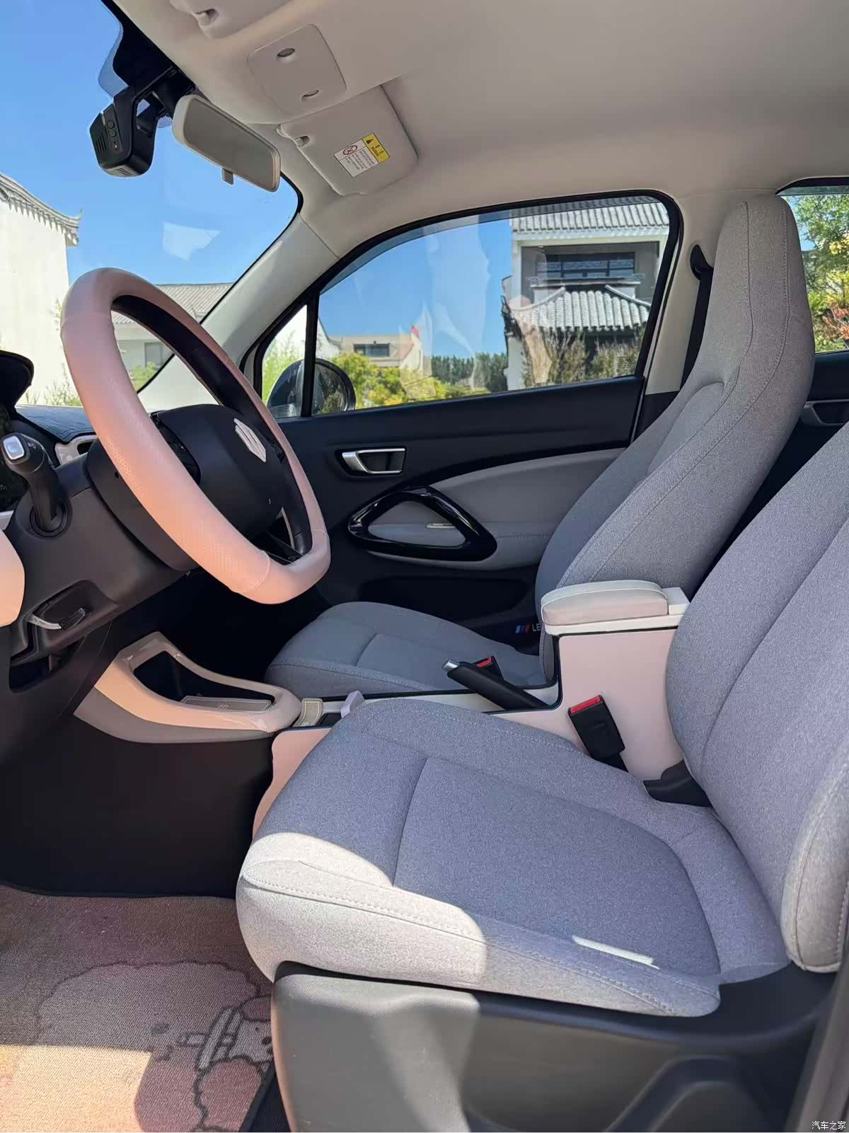 Leapmotor T03, 2024 все фото