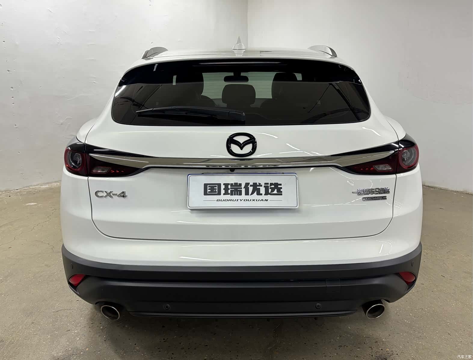 Mazda CX-4, 2023 все фото