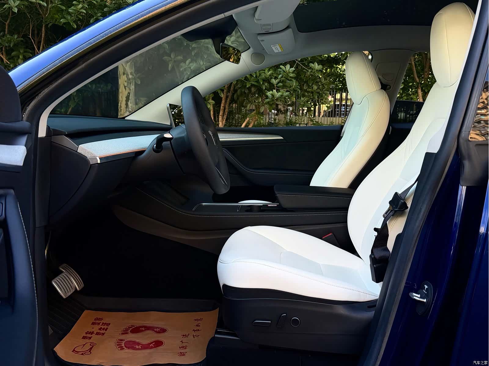 Tesla Model Y, 2022 8