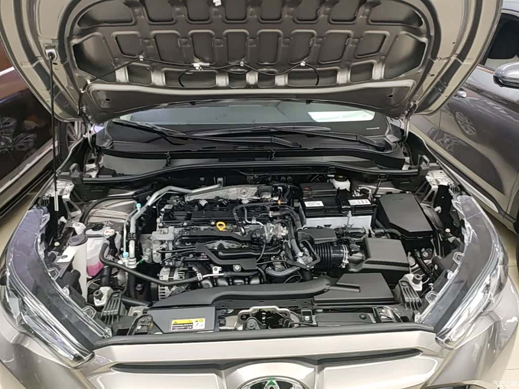 Toyota Frontlander, 2024 20