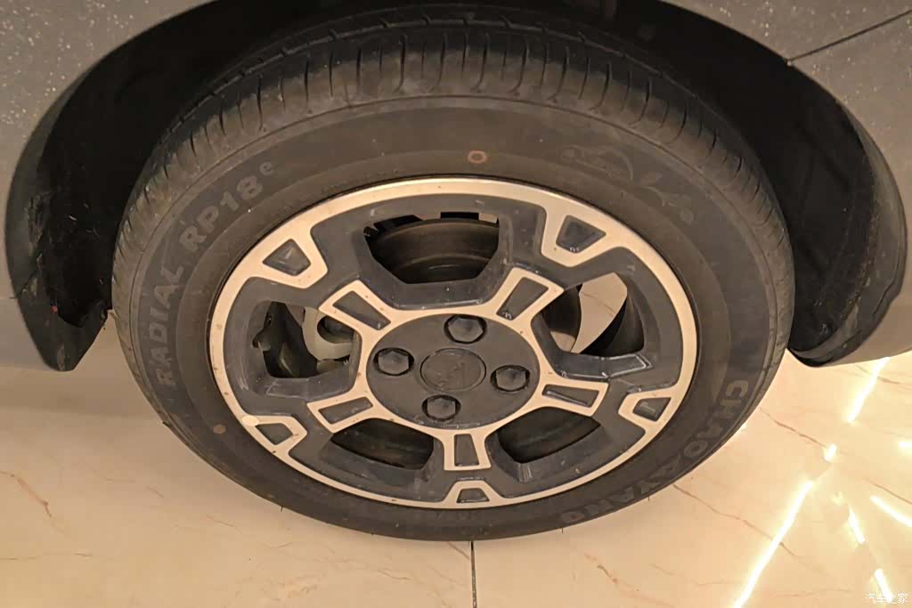 Geely Panda, 2025 6
