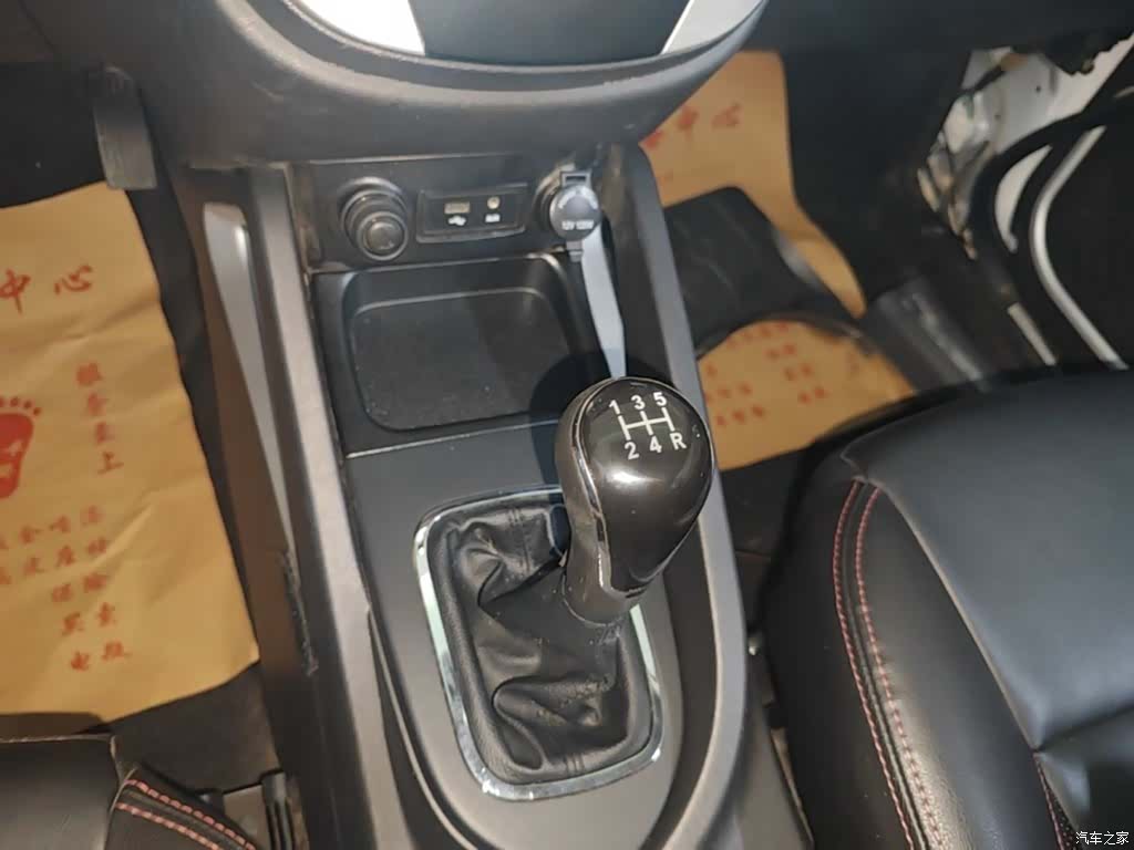 Changan CS35, 2015 14