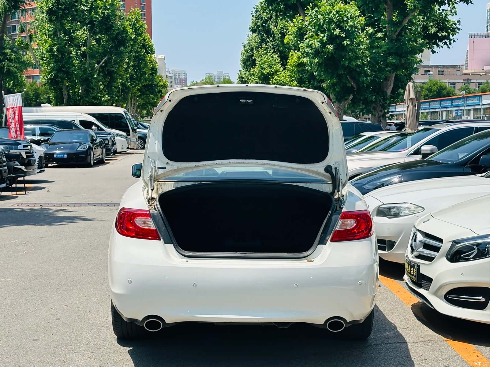Infiniti Q70, 2015 25