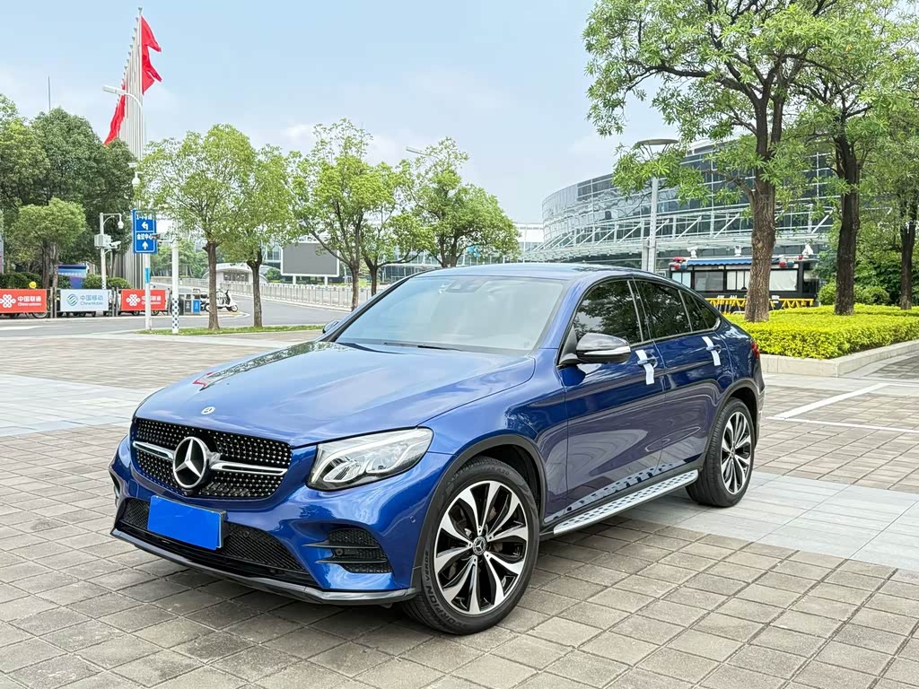 Mercedes-Benz GLC 2018 GLC 260 4MATIC SUV