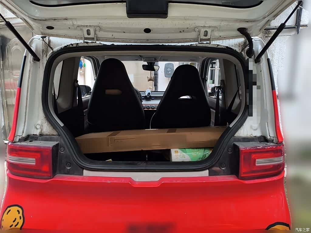 Wuling MINIEV, 2023 10