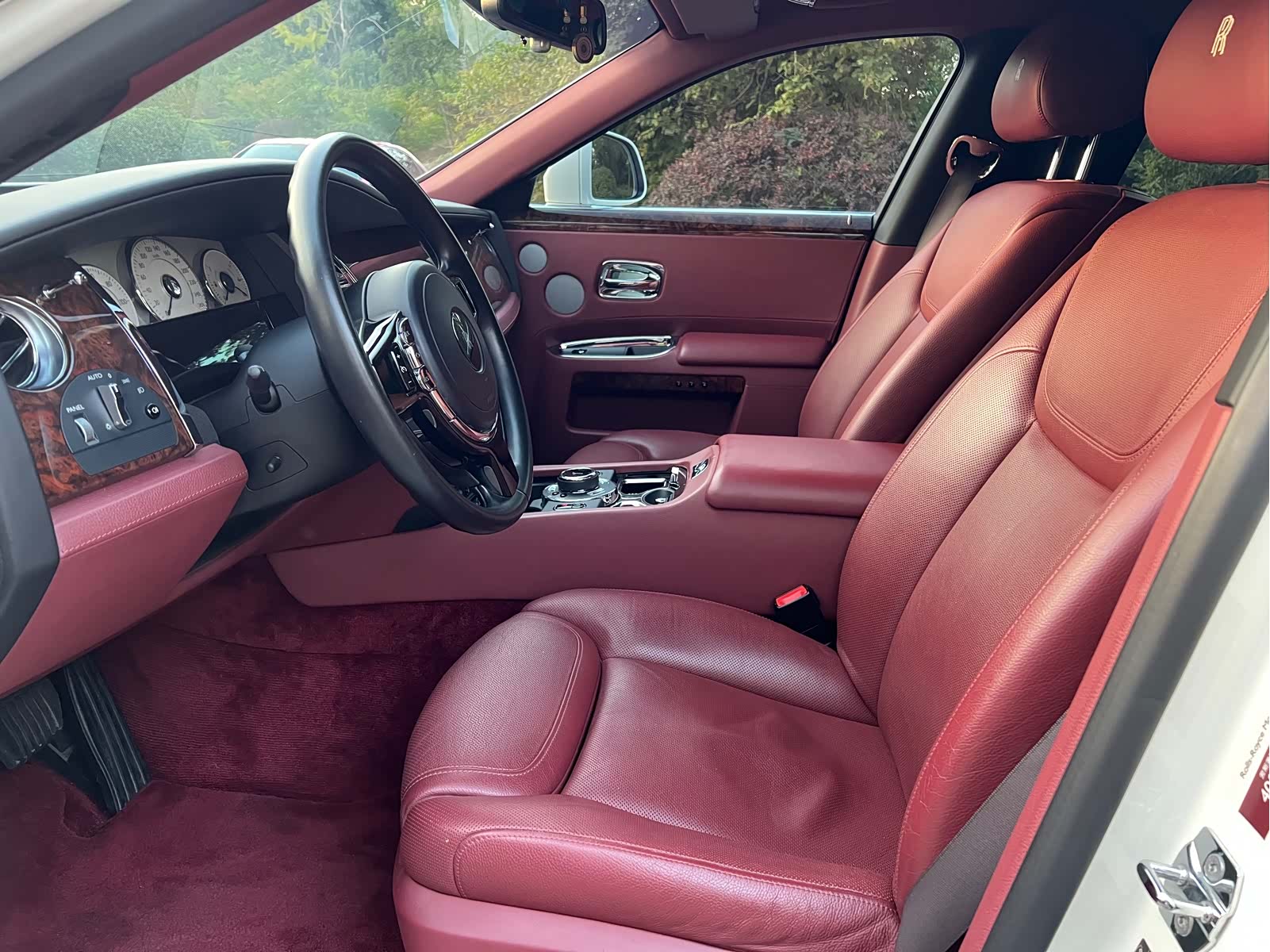 Rolls-Royce Ghost, 2016 8