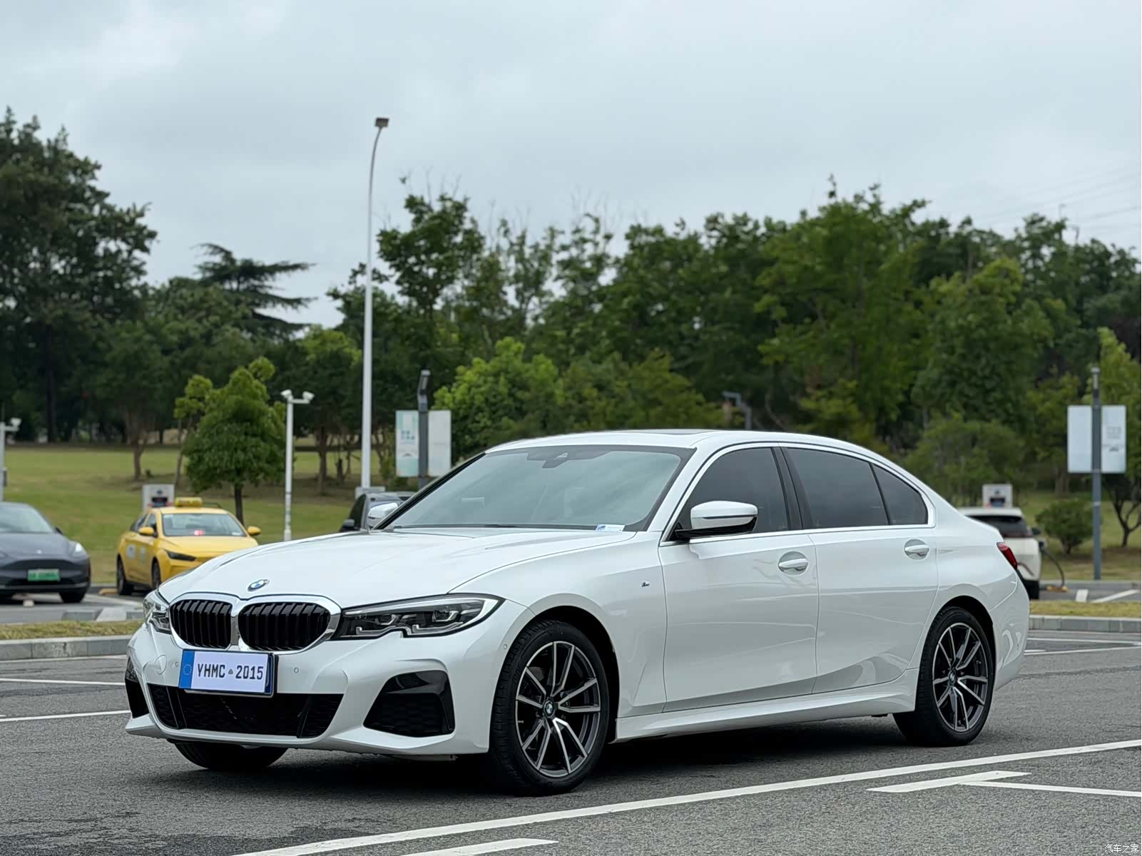 BMW 3 Series, 2021 1