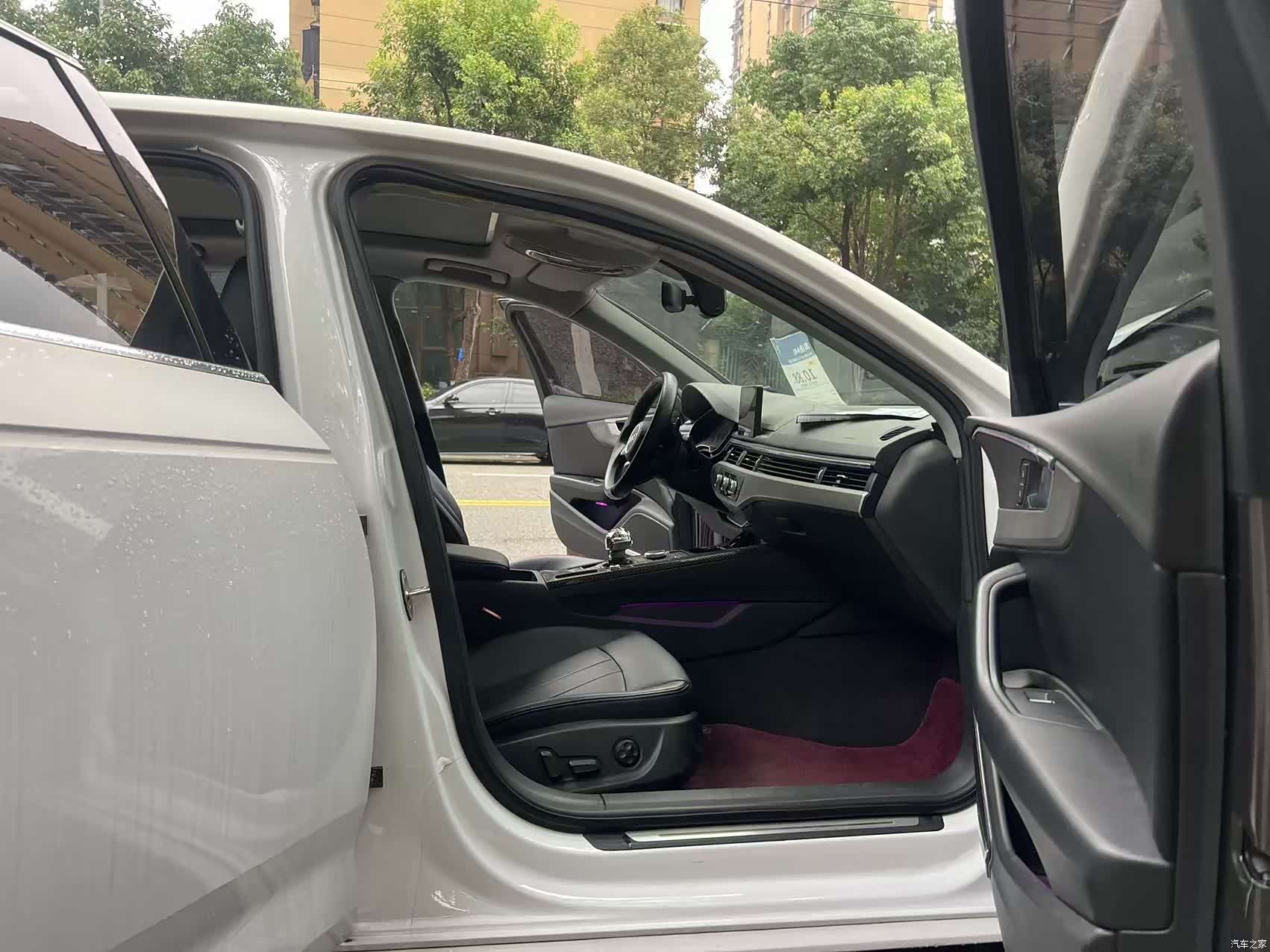 Audi A4L, 2019 15