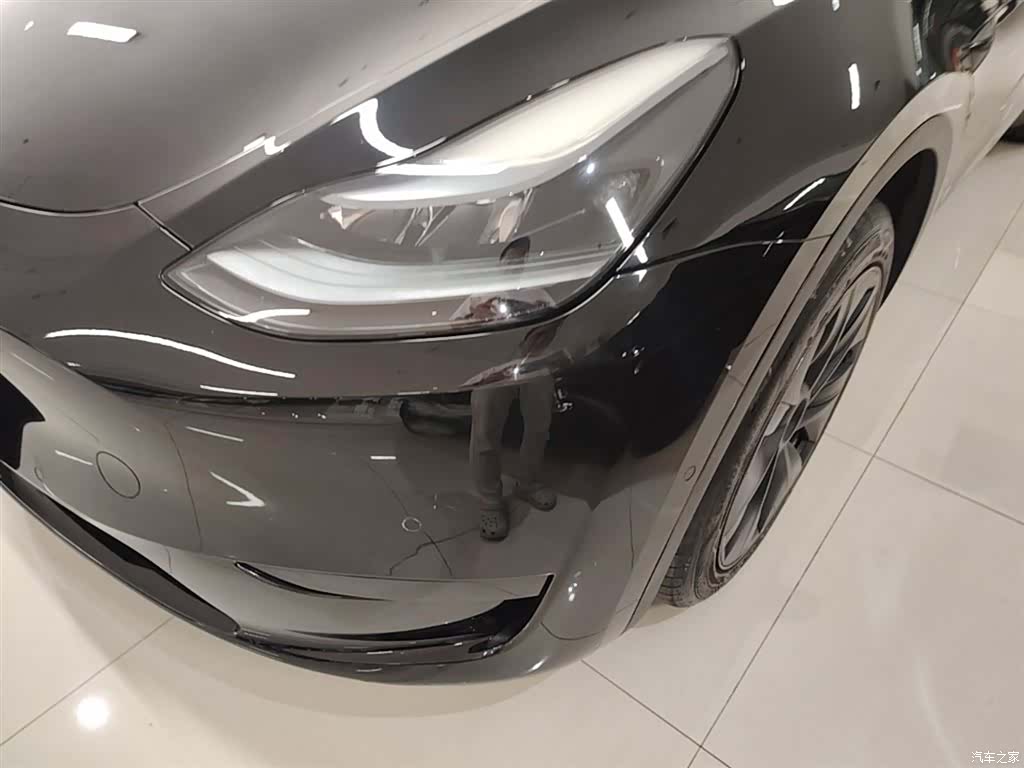 Tesla Model Y, 2023 24