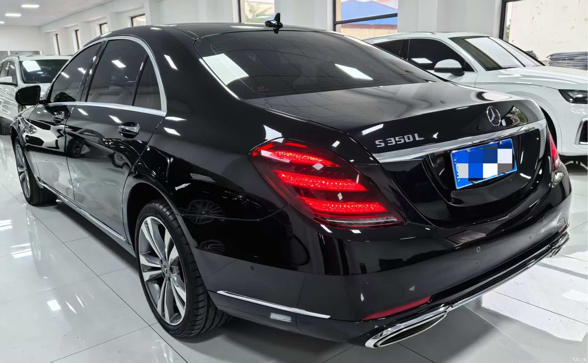 Mercedes-Benz S-Class, 2021 3