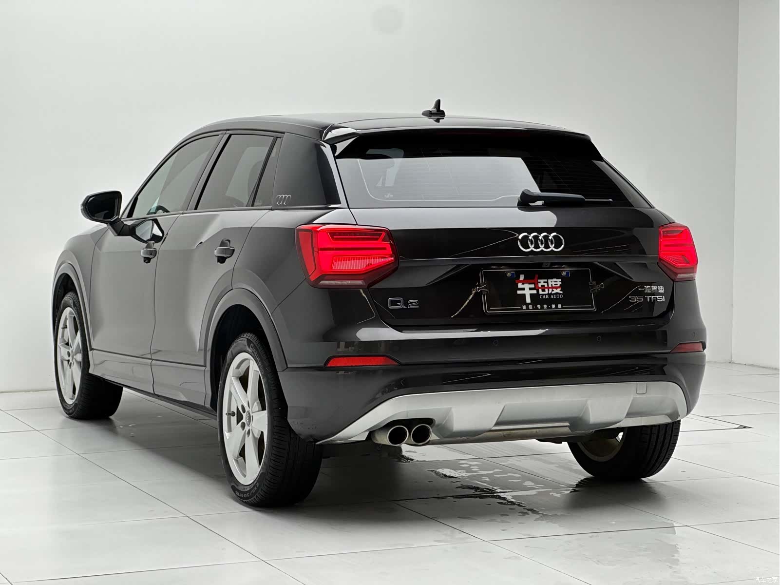 Audi Q2L, 2019 6