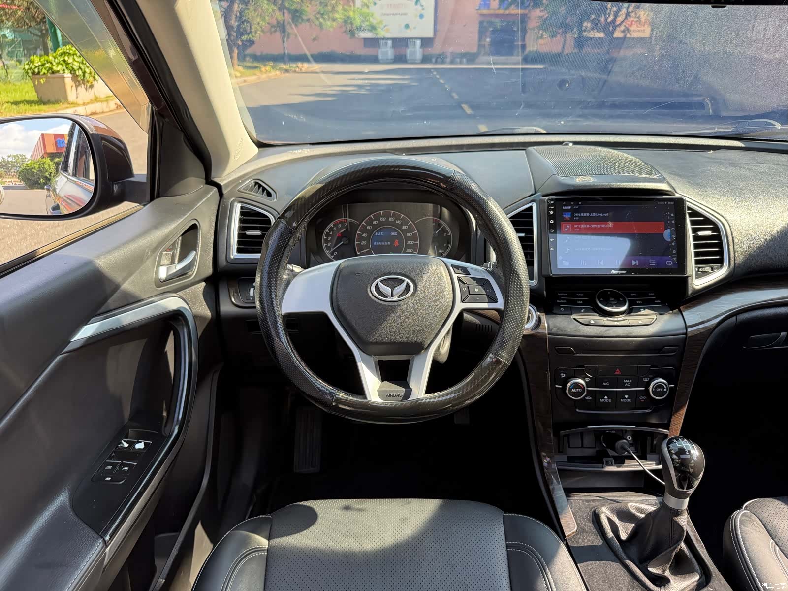 BAIC S6, 2016 14