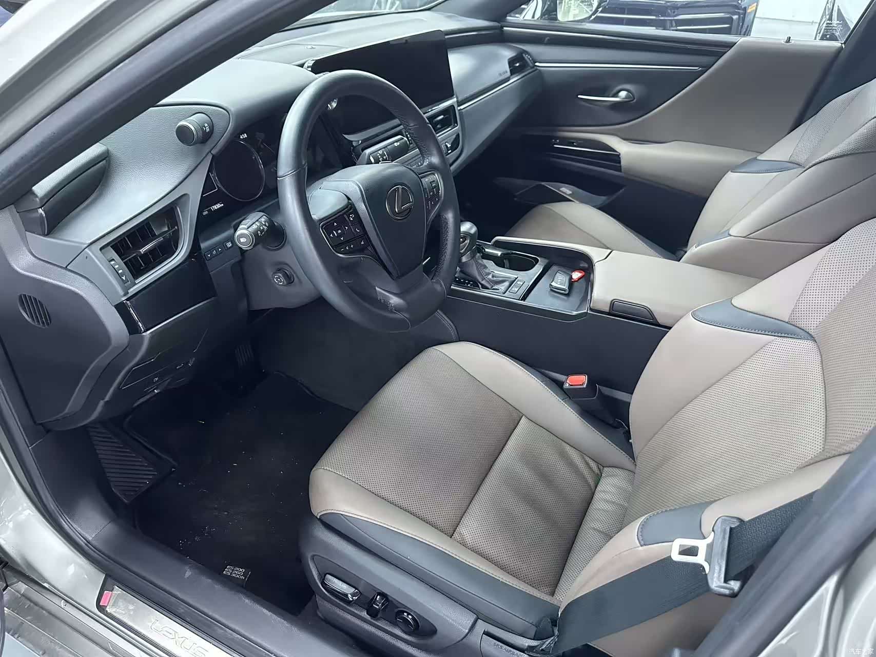 Lexus ES, 2024 6