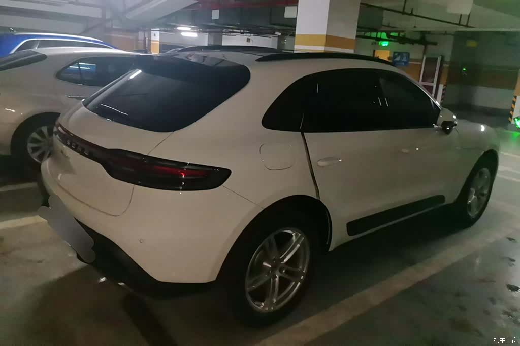 Porsche Macan, 2024 3