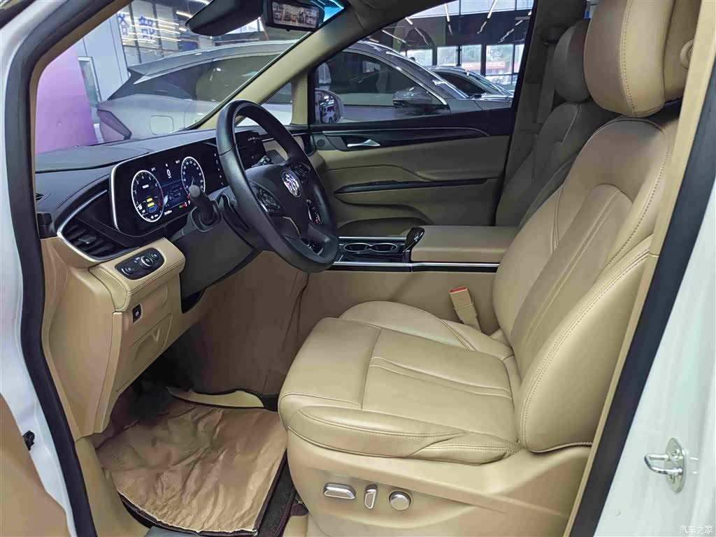 Buick GL8, 2020 10