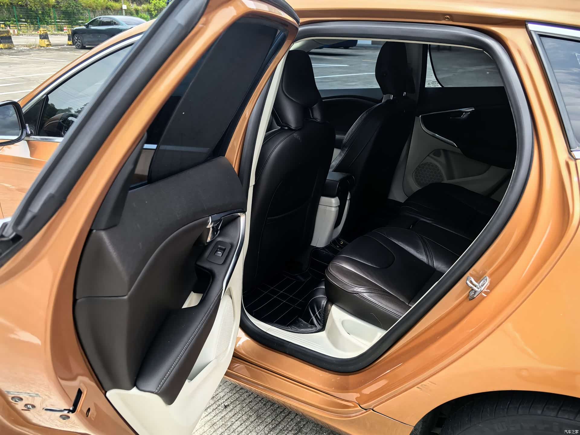 Volvo V40, 2014 12