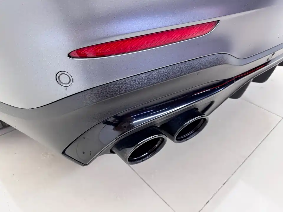 Mercedes-Benz GLC AMG