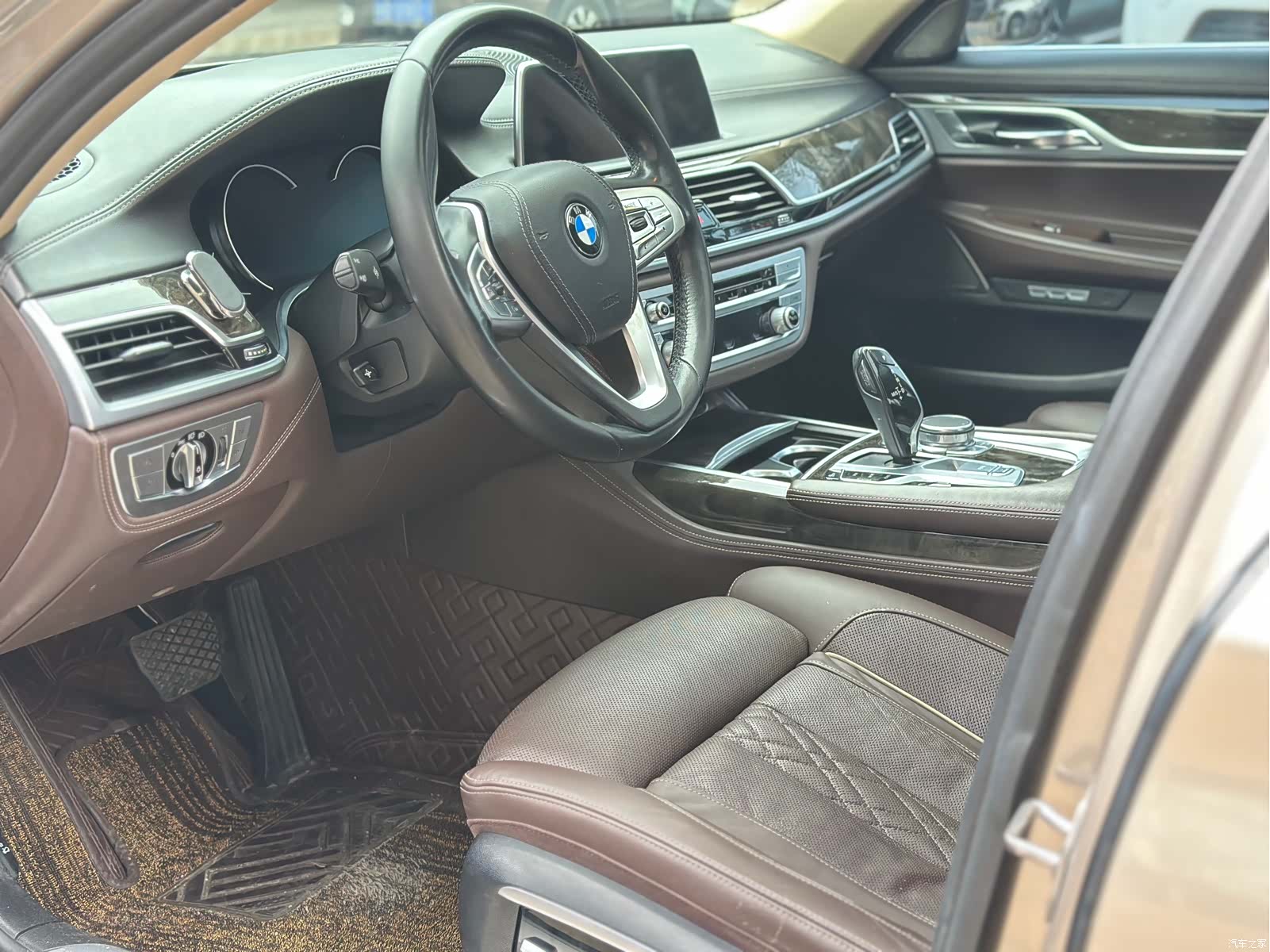 BMW 7 Series, 2017 4