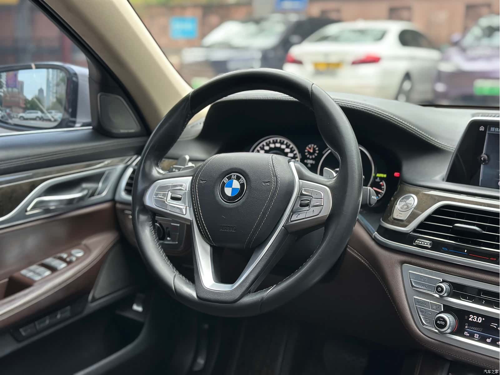 BMW 7 Series, 2017 16