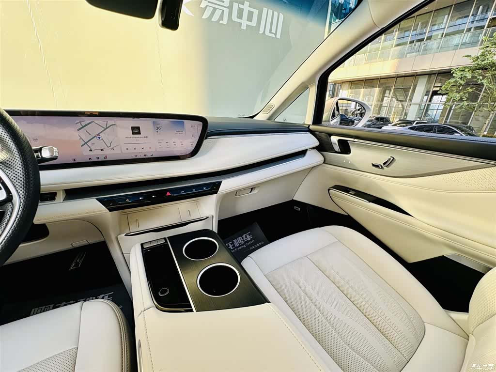 Buick GL8, 2024 15