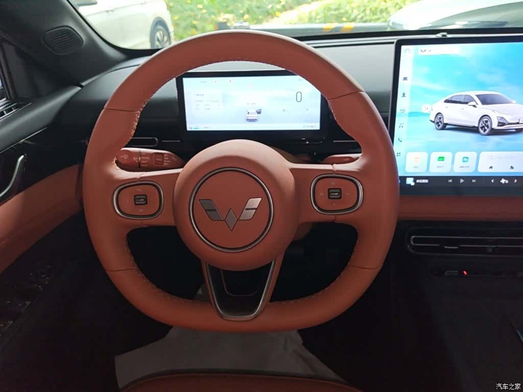 Wuling Starlight, 2025 11